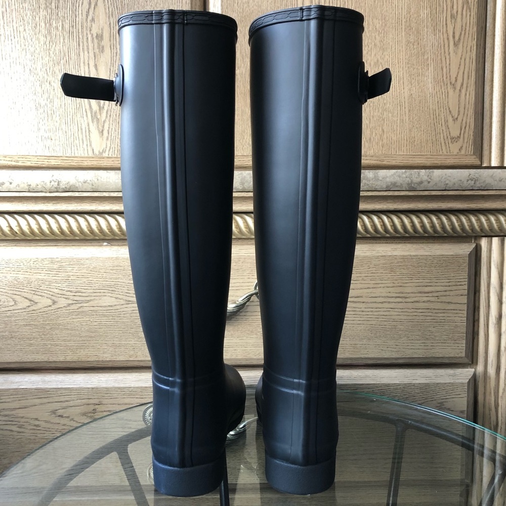 New Hunter Refine Tall Matte Black Wide Rainboots - Picture 4 of 12